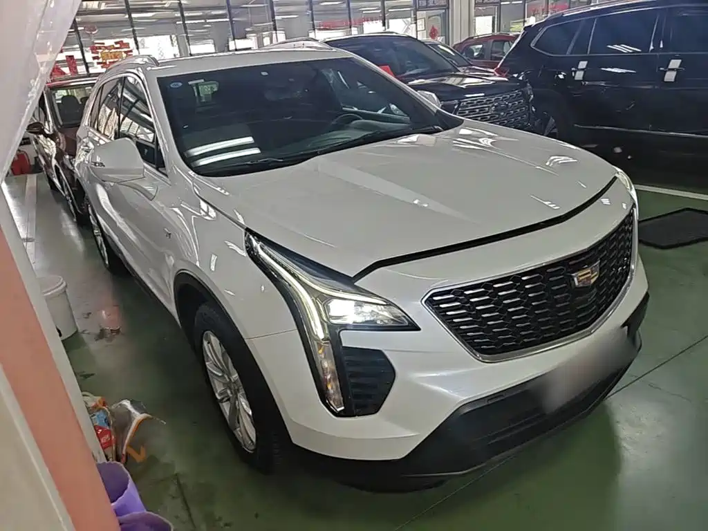 Cadillac XT4 Facelift 28 T 2 WD Tech