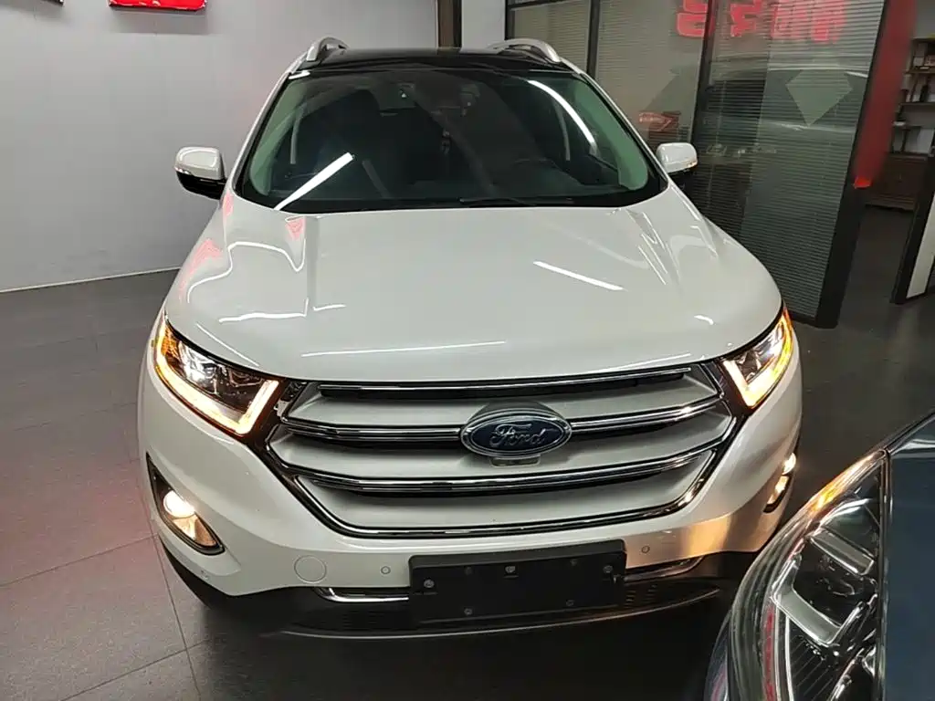 Edge 锐界 2018款 EcoBoost 245 四驱尊锐型Plus 7座 国VI