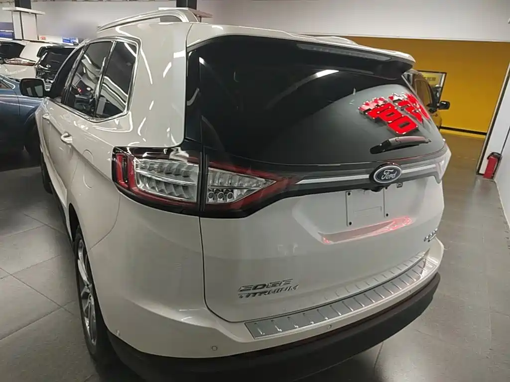 Edge 锐界 2018款 EcoBoost 245 四驱尊锐型Plus 7座 国VI