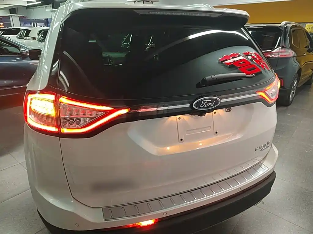 Edge 锐界 2018款 EcoBoost 245 四驱尊锐型Plus 7座 国VI