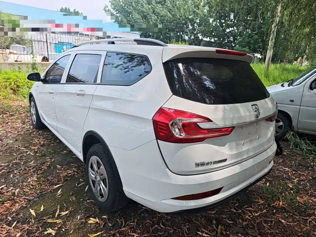 Baojun 310 W 1.5 L Manual Comfort CN-V