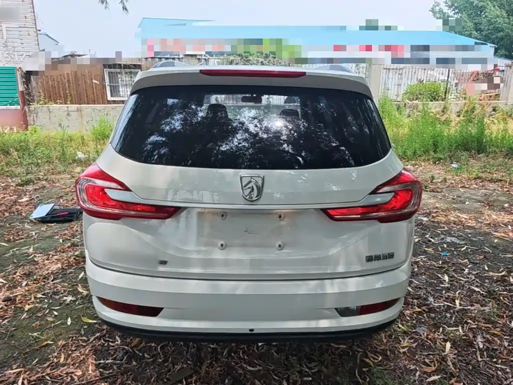 Baojun 310 W 1.5 L Manual Comfort CN-V