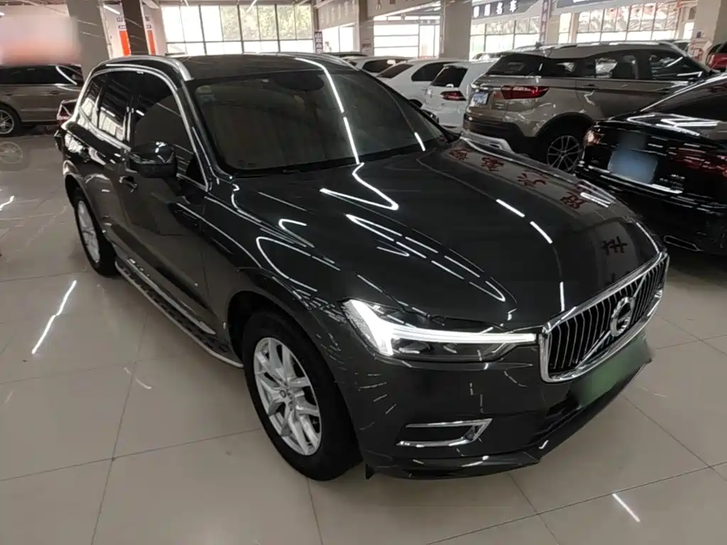 Volvo XC60 T5 4 WD Smart Ease Luxury