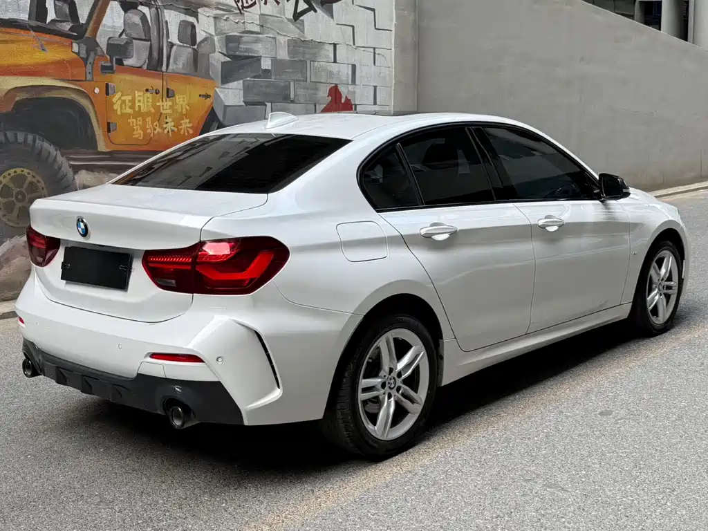BMW 1 Series 120 i M Sport Night