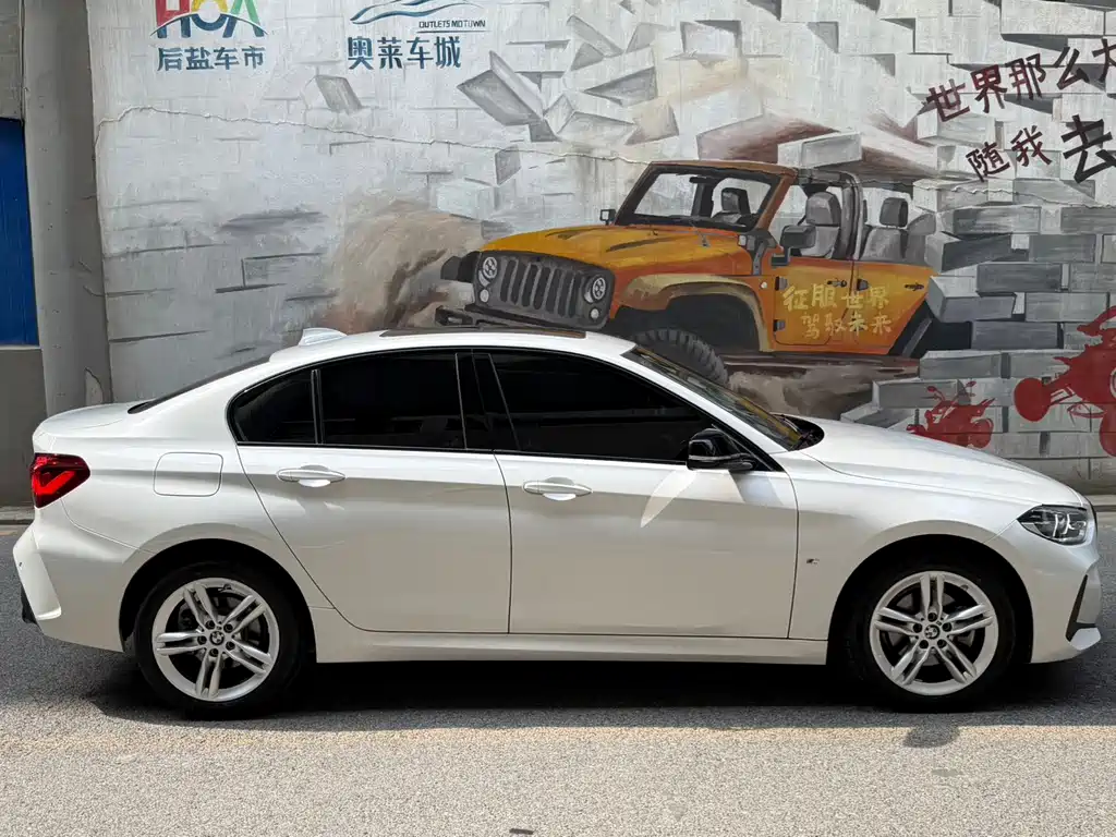 BMW 1 Series 120 i M Sport Night