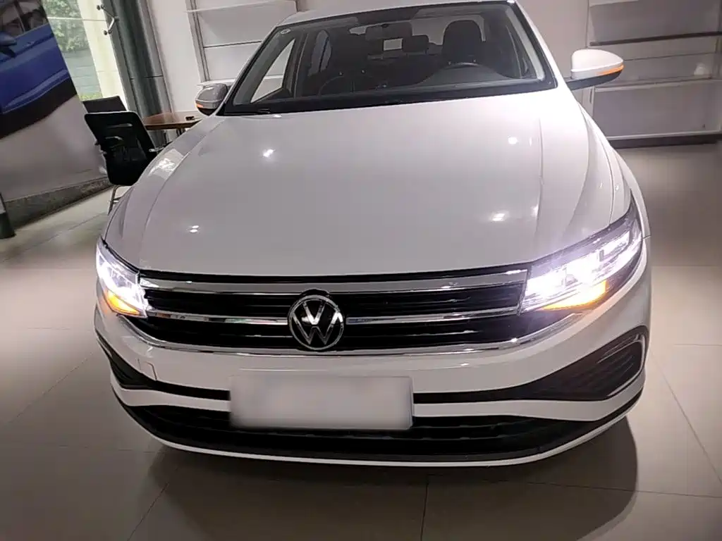 Bora 200 TSI DSG Smooth Travel