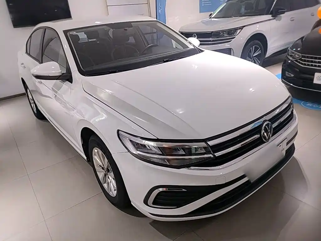 Bora 200 TSI DSG Smooth Travel
