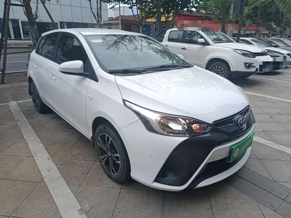 YARiS L Zhixuan Facelift 1.5 E CVT Charm Motion