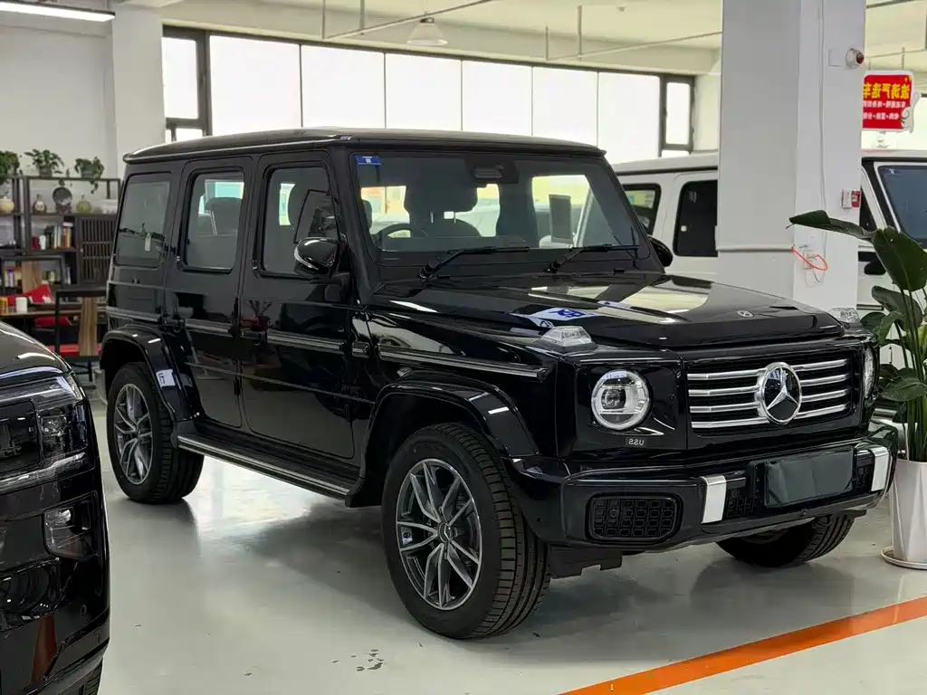 Mercedes-Benz G-Class G 500