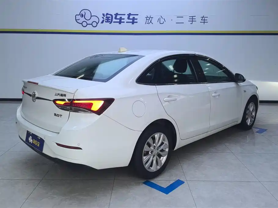 Excelle GT Facelift Exemplary 1.5 L Auto Elite