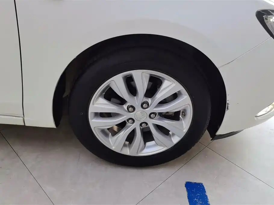 Excelle GT Facelift Exemplary 1.5 L Auto Elite