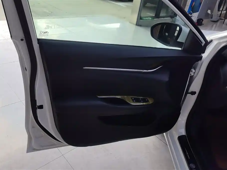 Excelle GT Facelift Exemplary 1.5 L Auto Elite
