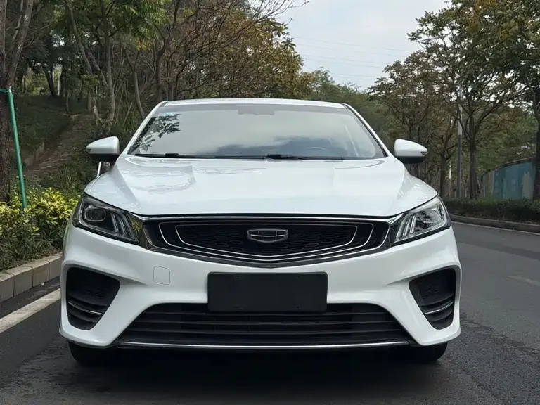 Geely Binrui 200 T DCT Colorful