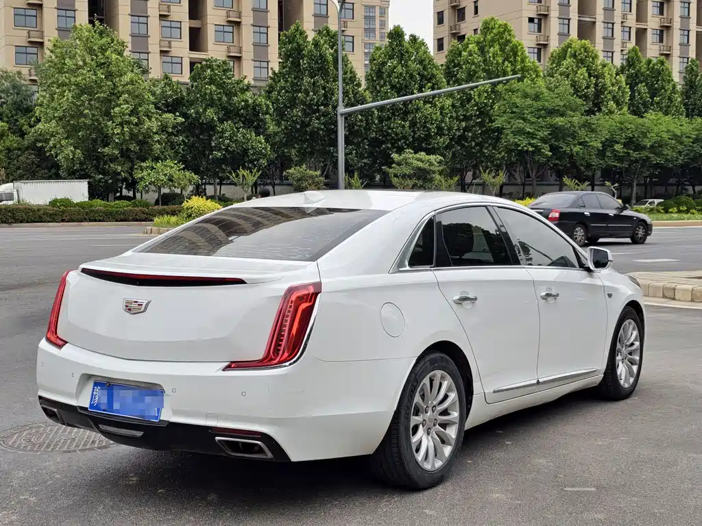 Cadillac XTS 28 T Elite