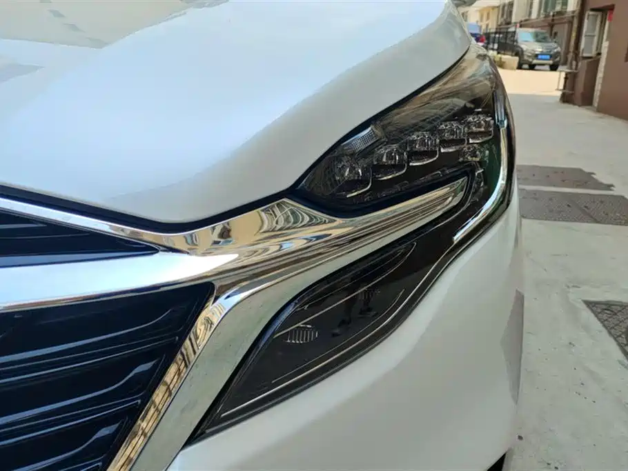 Buick GL8 ES LaCrosse 653 T Flagship