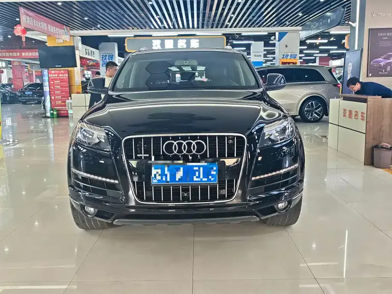 Audi Q7 Q7 Middle East