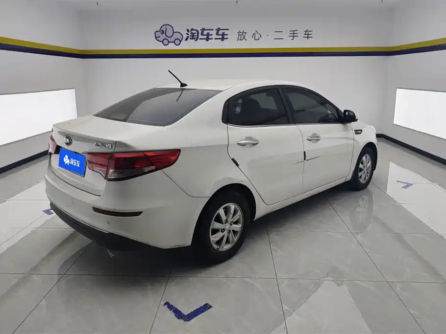 Kia K2 Sedan 1.4 L MT GLS