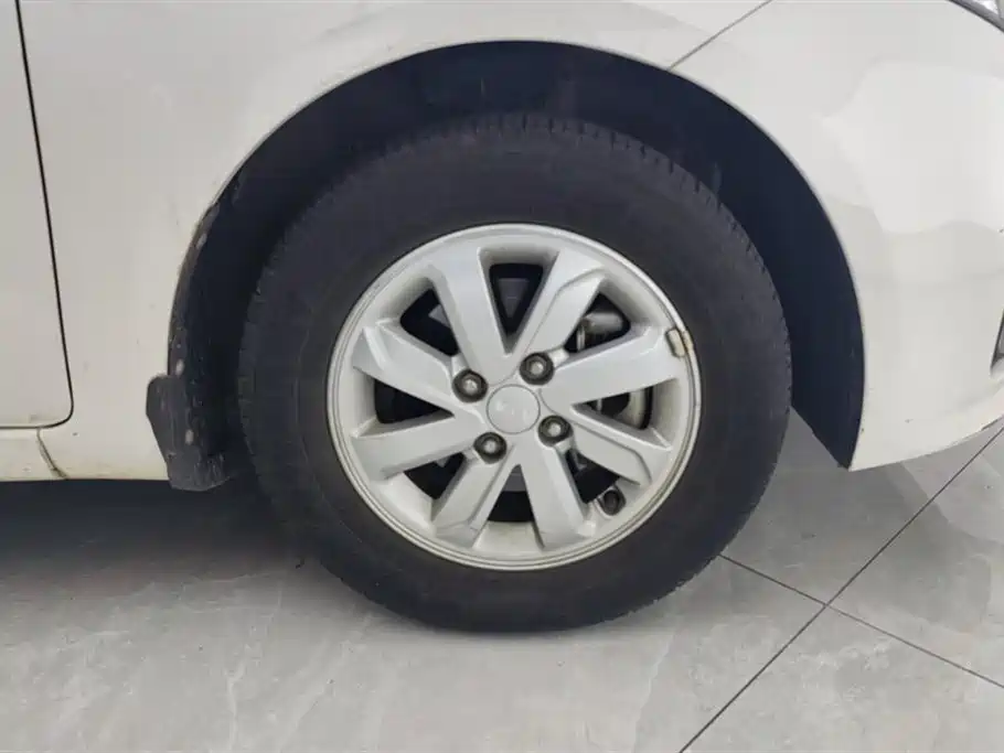 Kia K2 Sedan 1.4 L MT GLS