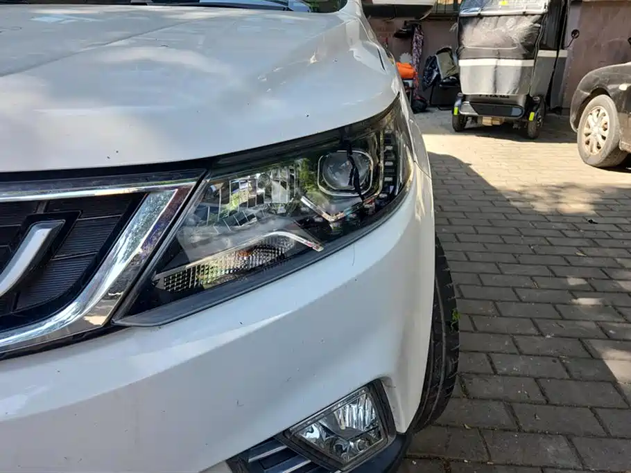 Vision X6 远景X6 2016款 1.8 L 手动尊贵型