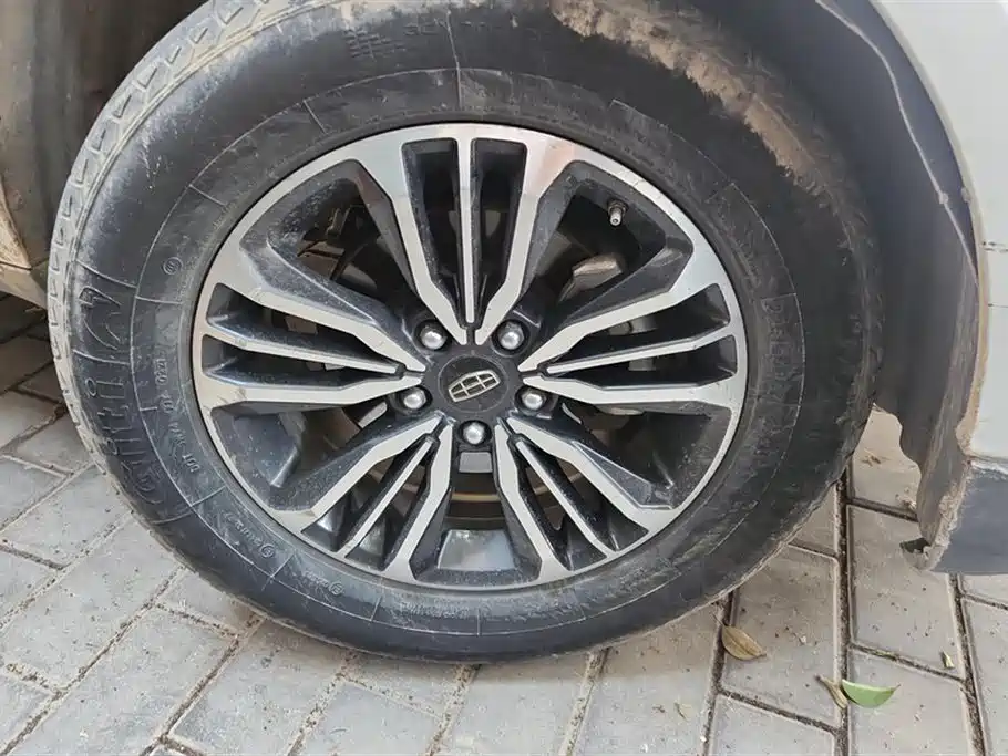 Vision X6 远景X6 2016款 1.8 L 手动尊贵型