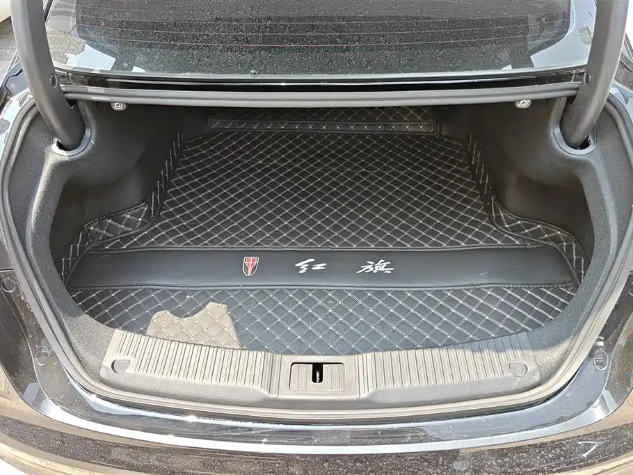 Hongqi H5 1.5 T DCT Flagship Charm