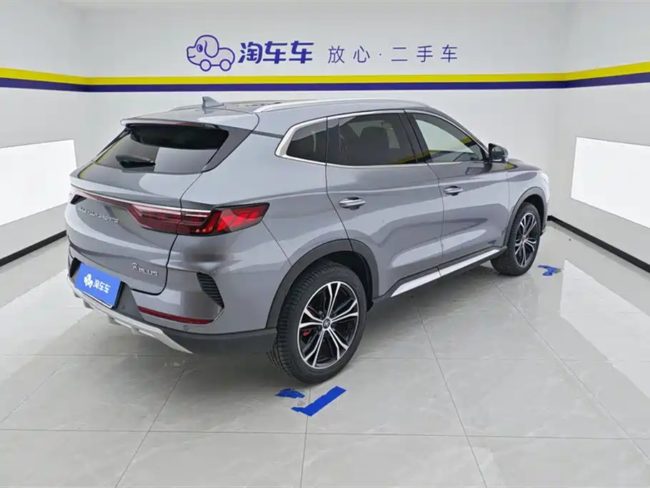 Song PLUS 1.5 T Auto Distinguished
