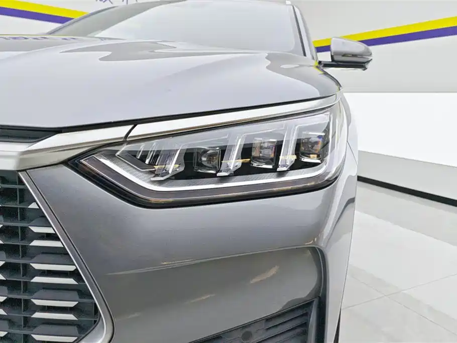 Song PLUS 1.5 T Auto Distinguished
