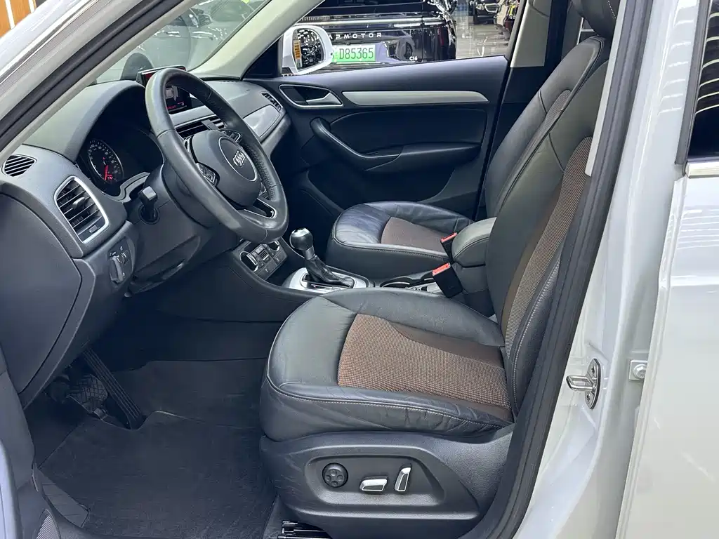 Audi Q3 35 TFSI Fashion