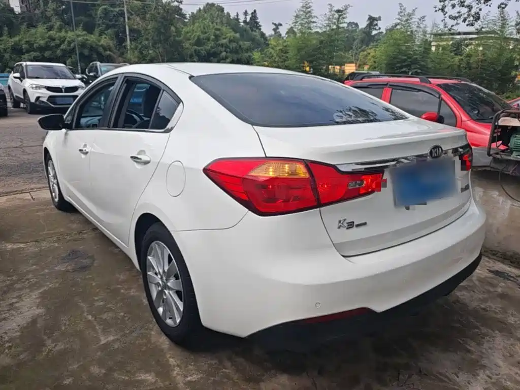 Kia K3 1.6 L Auto GLS