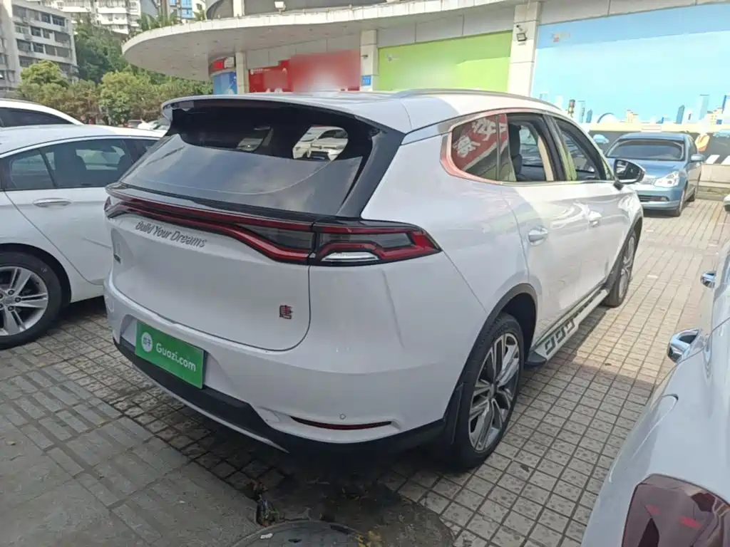 Tang 2.0 T Auto Connected Distinguished 5-seat CN-VI