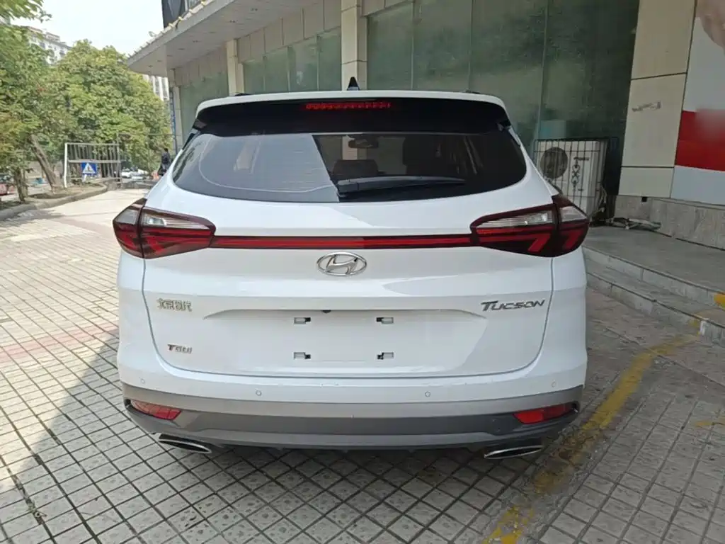 Tucson 280 TGDi 2 WD GLS Fashion CN-VI