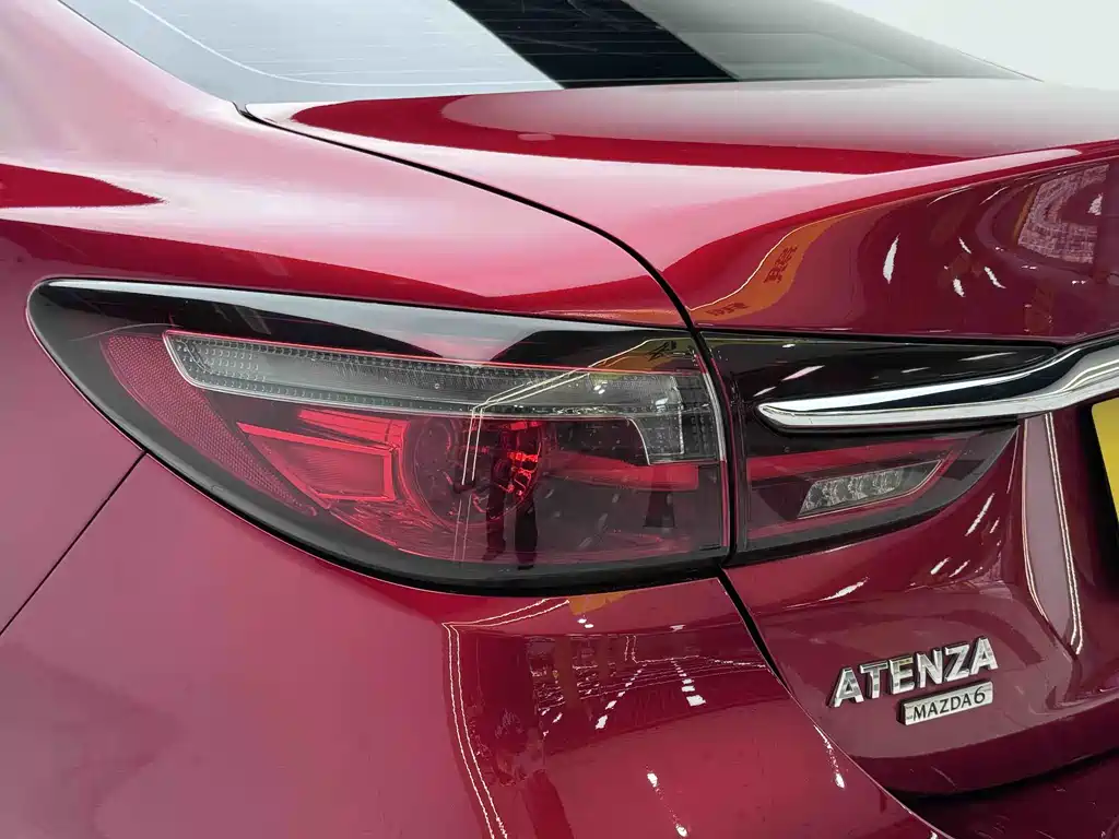 Atenza 2.5 L Blue Sky Sport