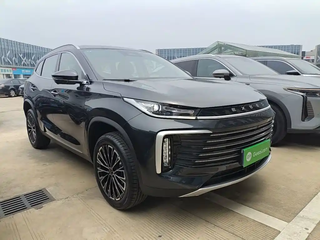 Exeed Lingyun 300 T 2 WD Stellar