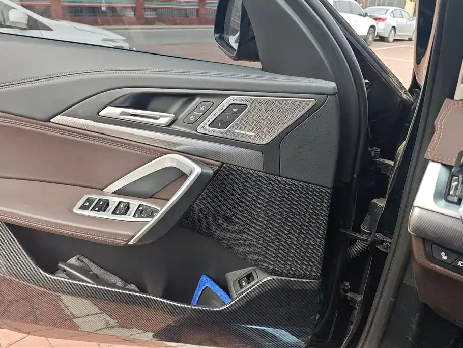 BMW X1 sDrive25 Li M Sport Package