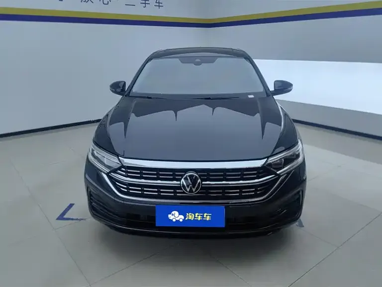 Volkswagen Sagitar 300 TSI DSG Transcend