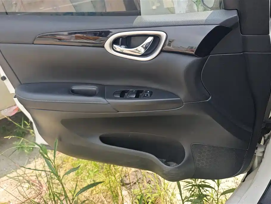 Sylphy 1.6 XL CVT Luxury