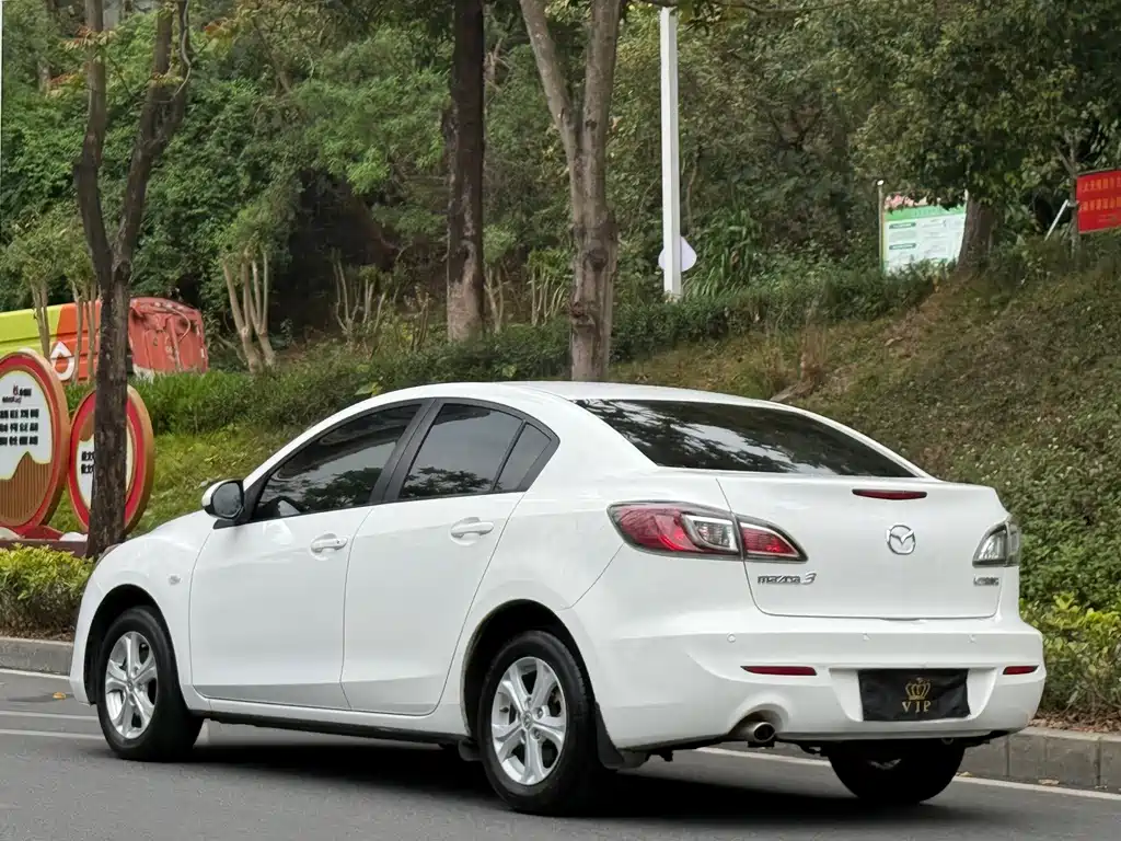 Mazda 3 Star Hatchback 1.6 L Auto Elite