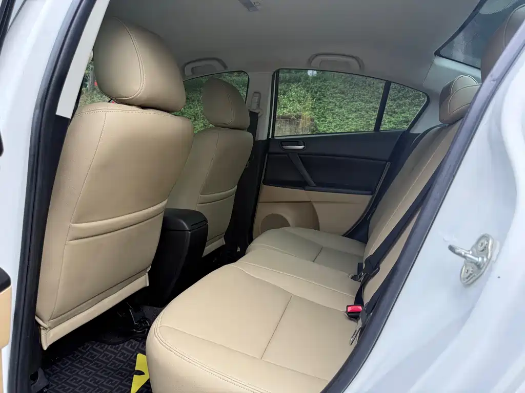 Mazda 3 Star Hatchback 1.6 L Auto Elite