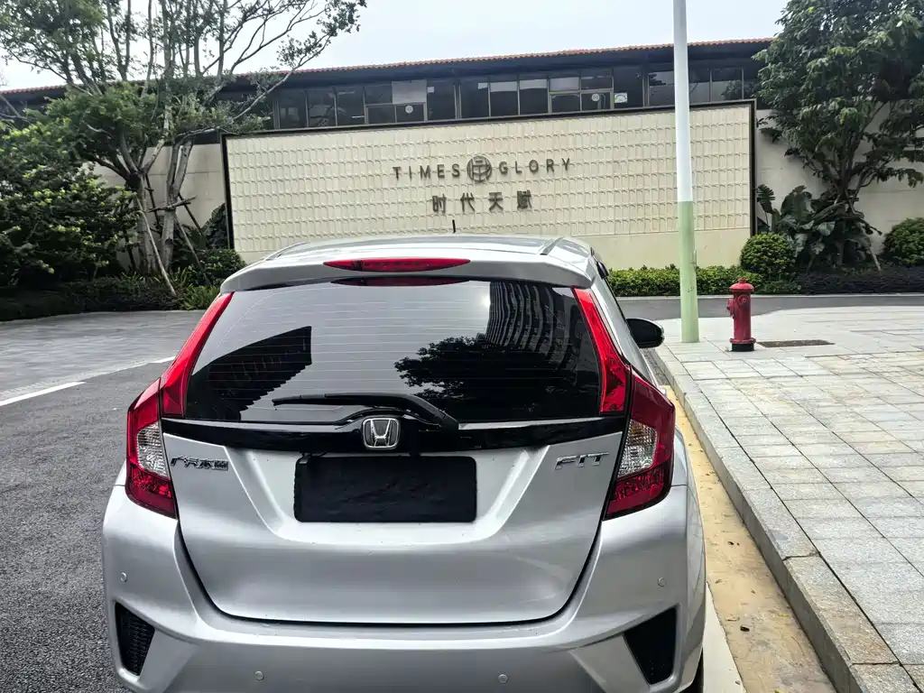 Fit 1.5 L LX CVT Comfort