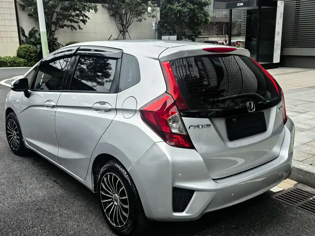 Fit 1.5 L LX CVT Comfort