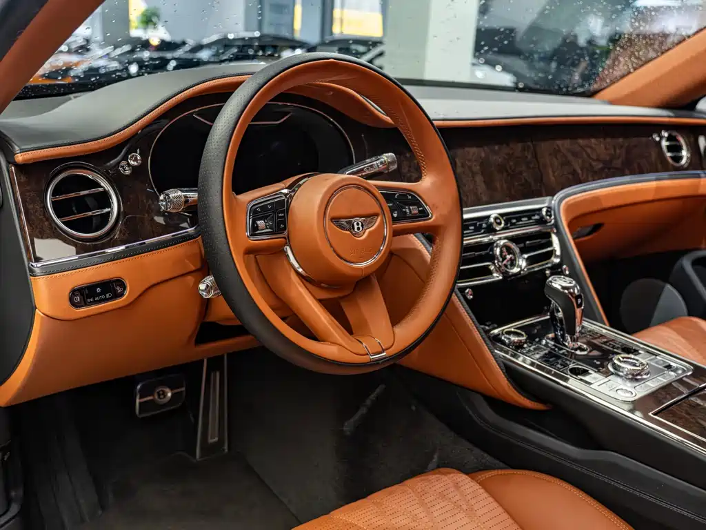 Flying Spur 4.0 T V8 Standard