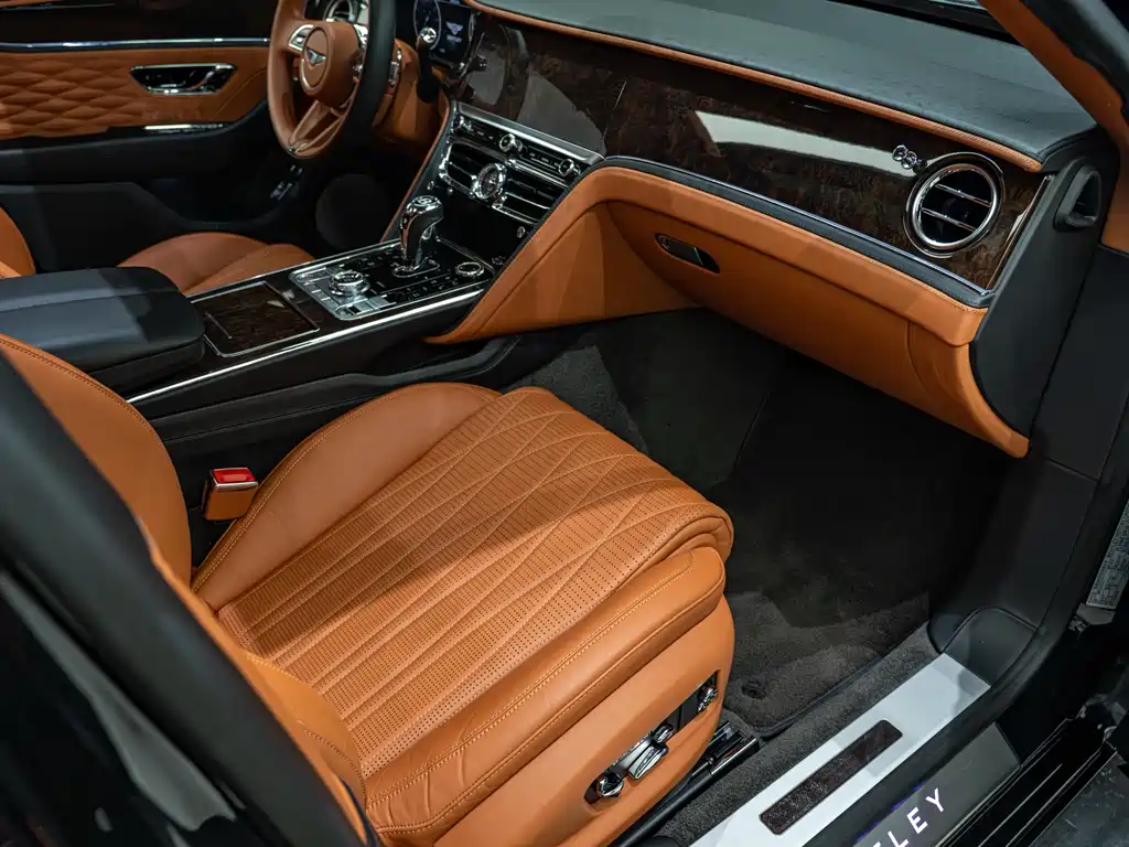 Flying Spur 4.0 T V8 Standard
