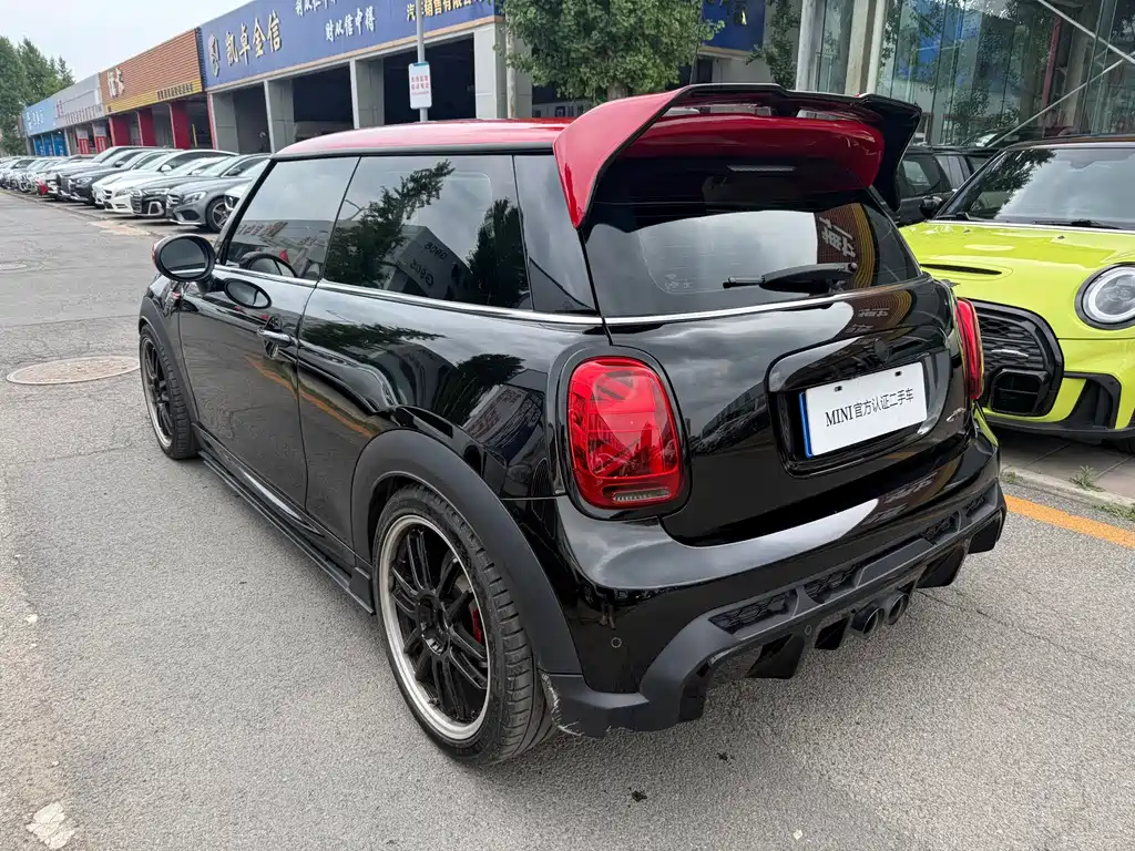 MINI JCW Facelift 2.0 T JOHN COOPER WORKS ALL-IN