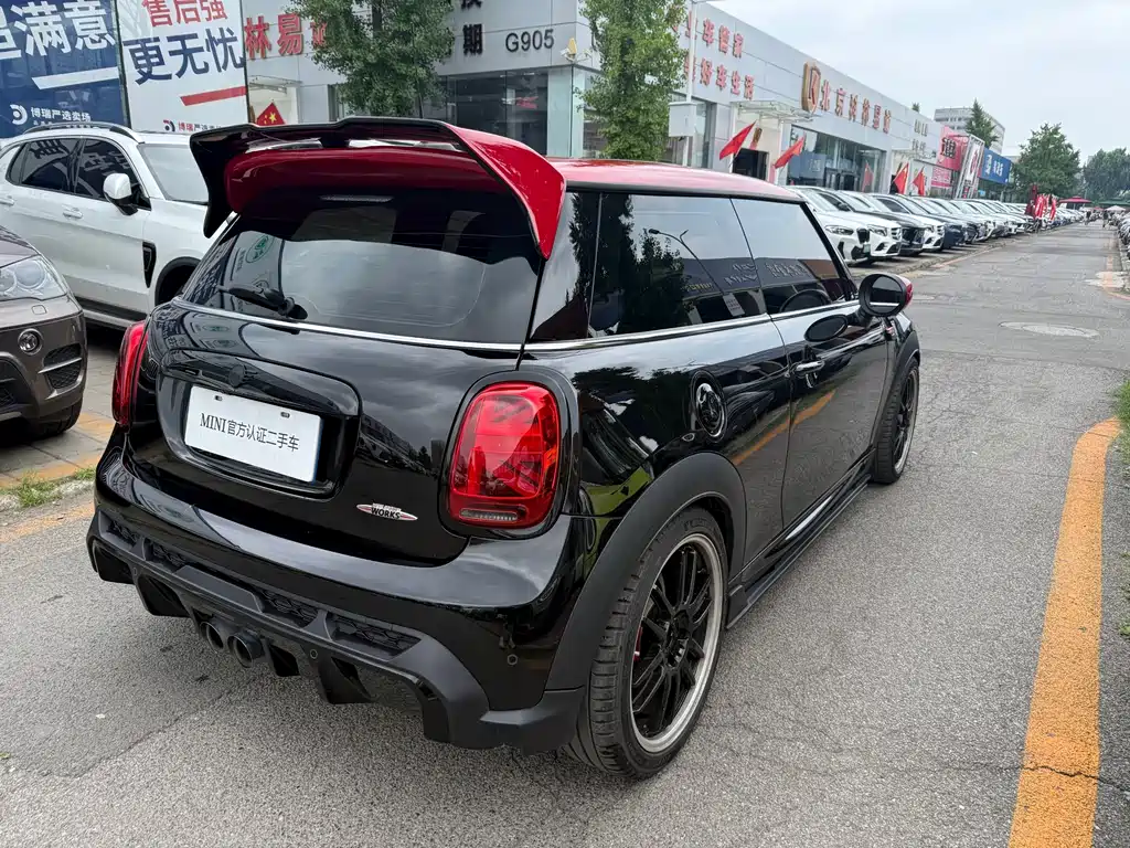 MINI JCW Facelift 2.0 T JOHN COOPER WORKS ALL-IN