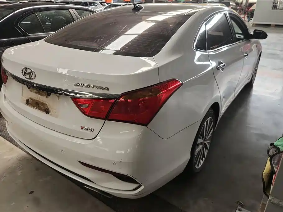 Mistra 1.6 T Auto Intelligent GLS CN-V