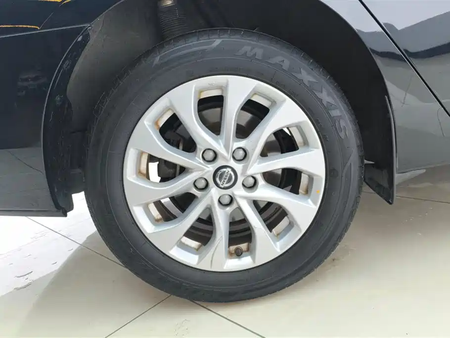 Sylphy Classic 1.6 XL CVT Luxury