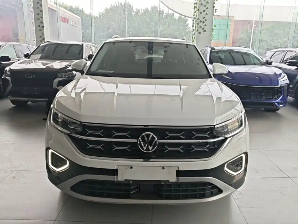 Tayron 300 TSI 2 WD Luxury Plus Advanced