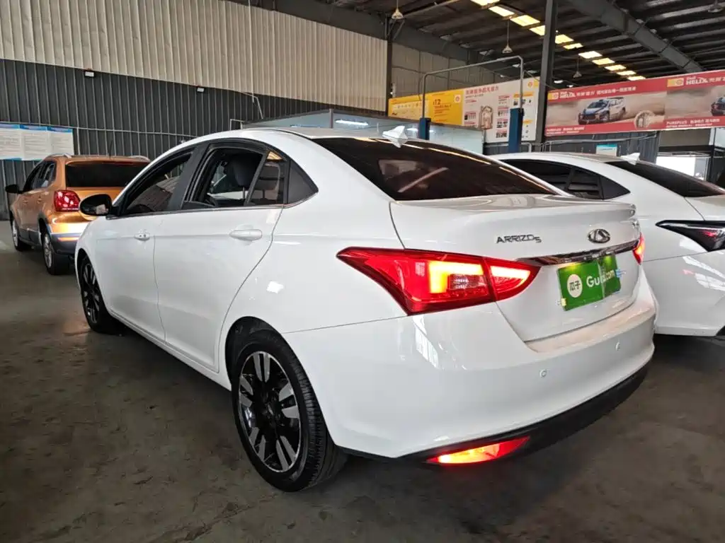 Arrizo 5 艾瑞泽5 2018款 1.5 L 手动致敬青春版