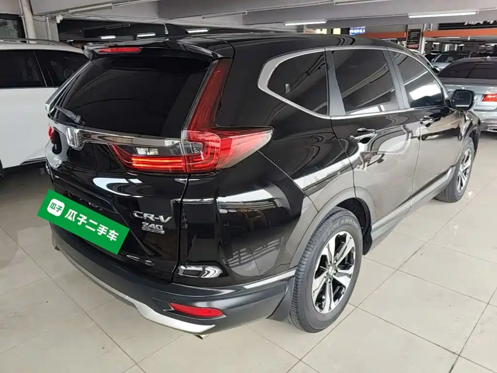 Honda CR-V 240 TURBO CVT 2 WD Style