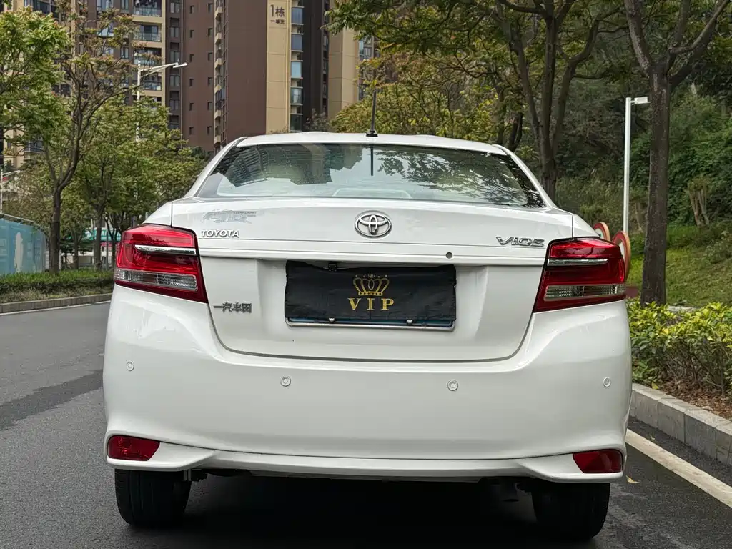 Vios 1.5 L CVT Creation